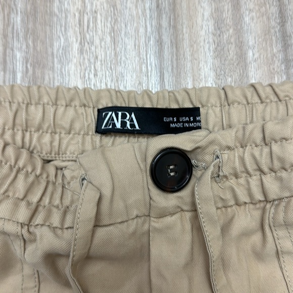 ZARA Baggy Cargo Pants Size Small Khaki Color - Picture 3 of 12